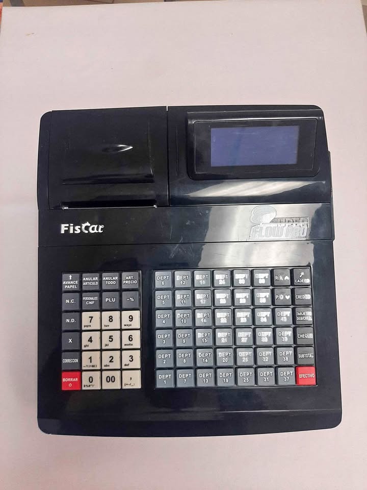 Caja registradora con factura electrónica.. Cel  65018083